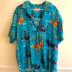 Kalaheo US Navy Ships Hawaiian Shirt. Size XL. Pre-Owned in Great Condition.